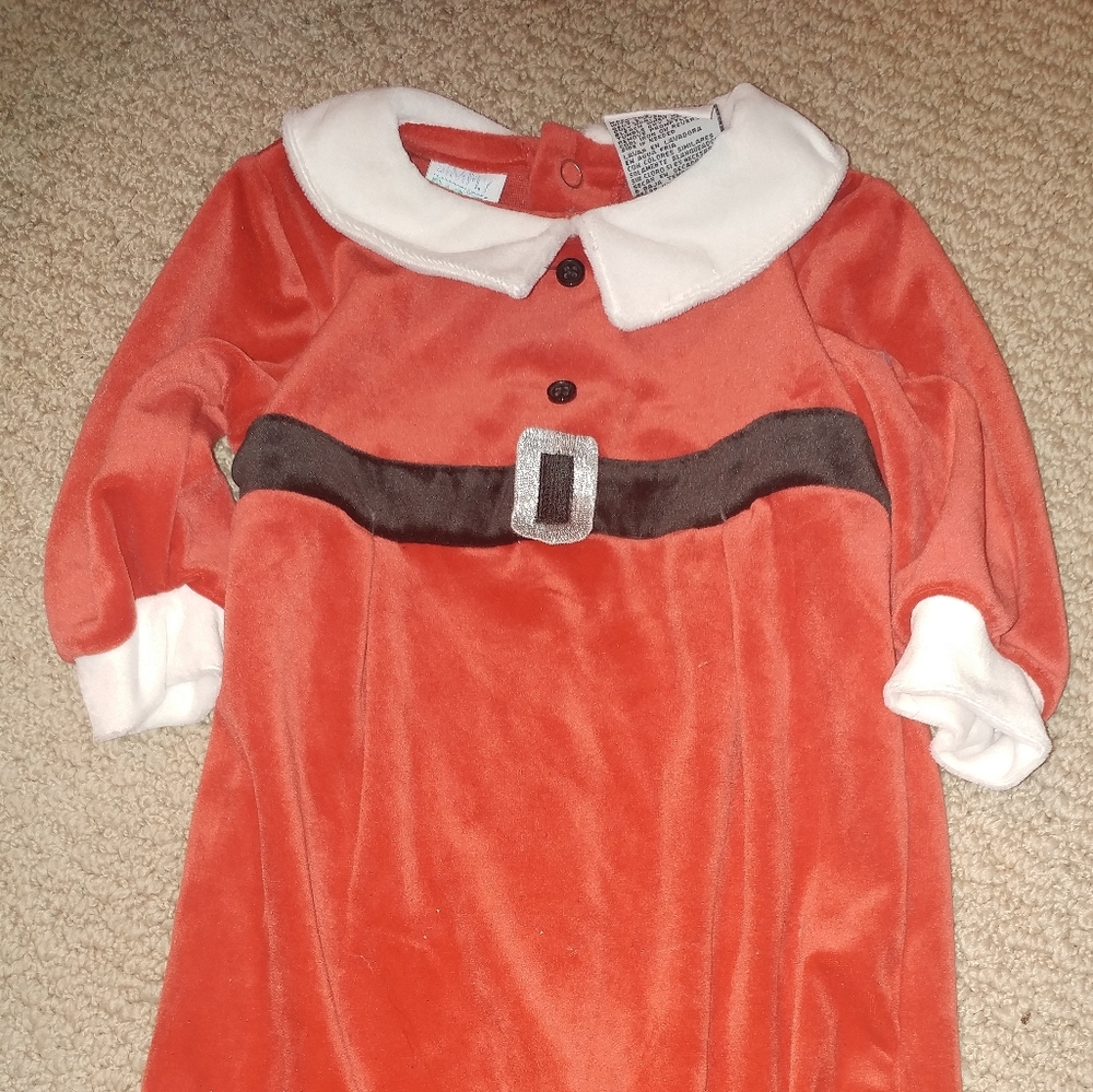 NWT Infant Velour Santa One Pc Sleeper 3/6